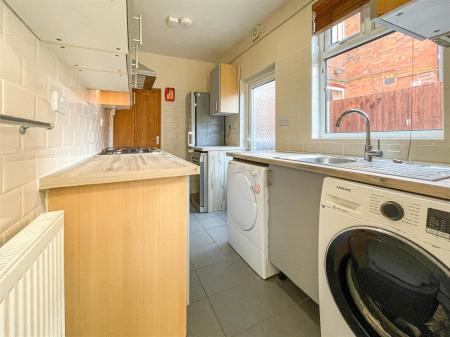 3 bedroom End of terrace house for sale in Sheffield Street, Leicester