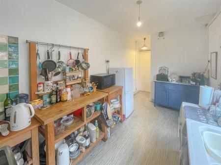 3 bedroom Terraced House for sale in Adderley Road, Leicester