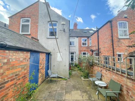 3 bedroom Terraced House for sale in Adderley Road, Leicester