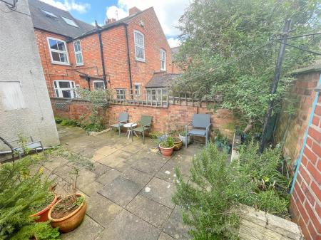 3 bedroom Terraced House for sale in Adderley Road, Leicester