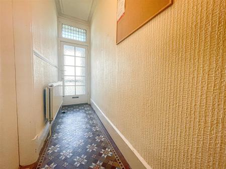 3 bedroom Terraced House for sale in Clarendon Park Road, Leicester