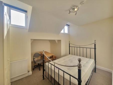 1 bedroom Property to let in London Road, Leicester