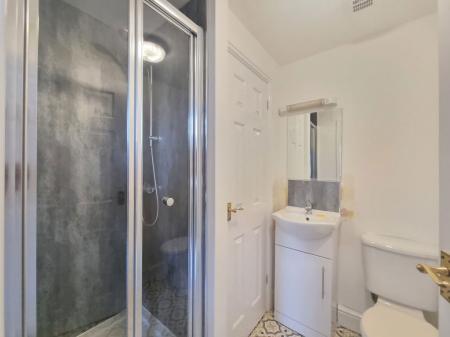 1 bedroom Property to let in London Road, Stoneygate, Leicester