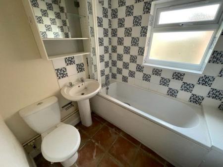 2 bedroom Property to let in St Peters Street, Leicester