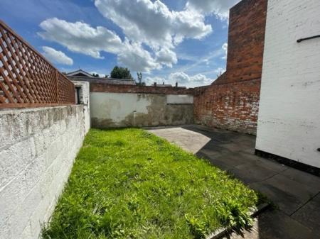 2 bedroom Property to let in St Peters Street, Leicester