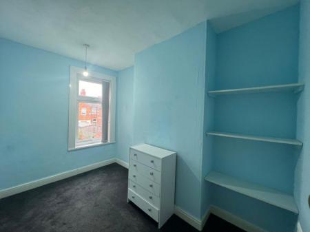 2 bedroom Property to let in Fleetwood Road, Leicester