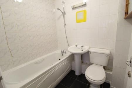 2 bedroom Property to let in Farnham Court, Mountsorrel, Leicestershire