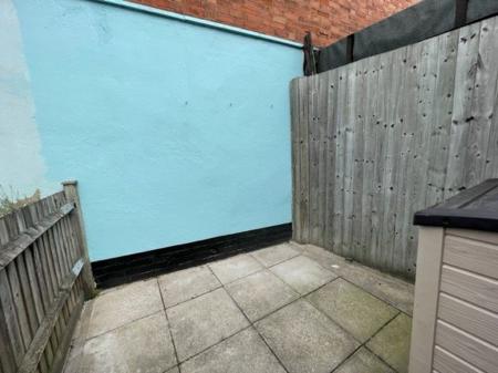 2 bedroom Property to let in Guilford Street, Leicester