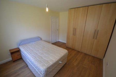 2 bedroom Property to let in London Road, Stoneygate, Leicester