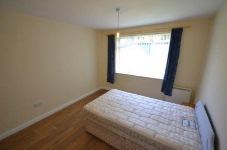 2 bedroom Property to let in London Road, Stoneygate, Leicester
