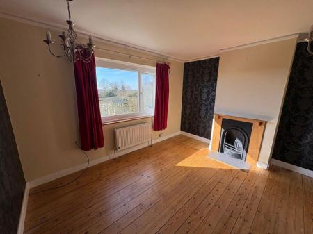 3 bedroom Property to let in Main Street, Leicester
