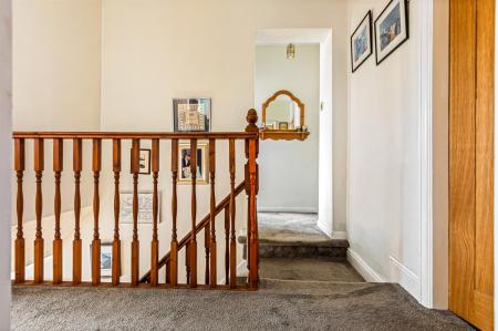 5 bedroom Semi-detached house for sale in Brinsmead Road, Knighton, Leicester