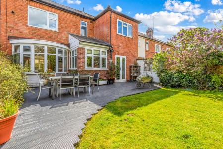 5 bedroom Semi-detached house for sale in Brinsmead Road, Knighton, Leicester