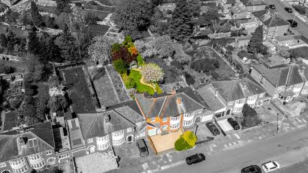 5 bedroom Semi-detached house for sale in Brinsmead Road, Knighton, Leicester