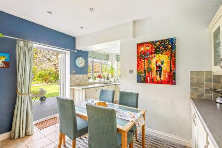 5 bedroom Semi-detached house for sale in Brinsmead Road, Knighton, Leicester