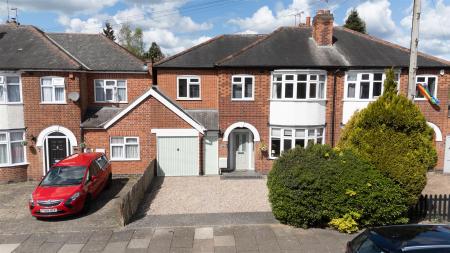 5 bedroom Semi-detached house for sale in Brinsmead Road, Knighton, Leicester