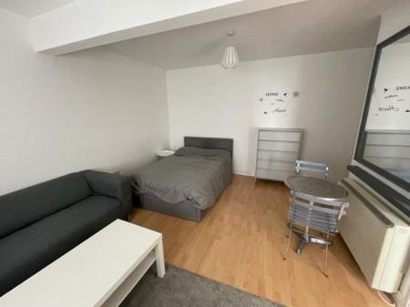0 bedroom Studio flat to let in Filbert Street East, Leicester