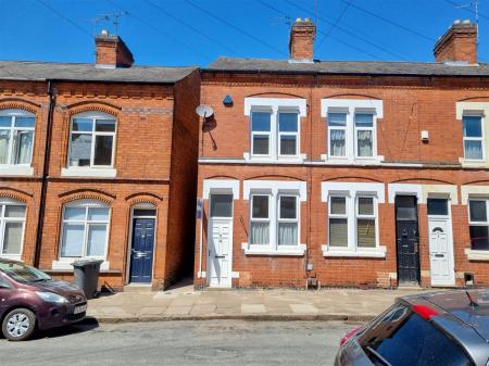 2 bedroom End of terrace house for sale in Cecilia Road, Leicester