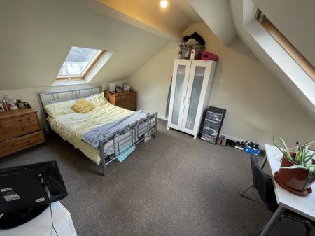 4 bedroom Property to let in Briton Street, Leicester