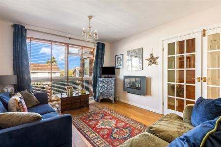 2 bedroom Maisonette for sale in Okehampton Avenue, Leicester