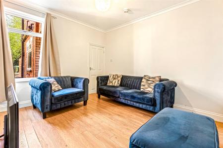 2 bedroom Terraced House for sale in Burns Street, Knighton Fields
