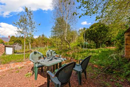 2 bedroom Terraced House for sale in Burns Street, Knighton Fields