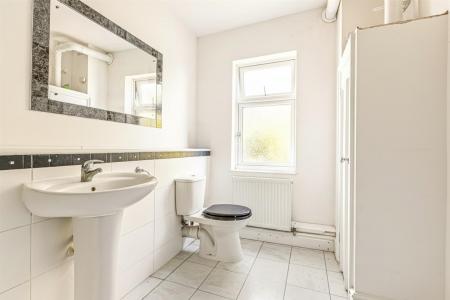 2 bedroom Terraced House for sale in Burns Street, Knighton Fields