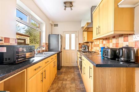 2 bedroom Terraced House for sale in Burns Street, Knighton Fields