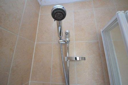 4 bedroom Property to let in Barnstaple Close, Leicester