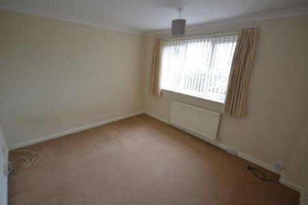 4 bedroom Property to let in Barnstaple Close, Leicester