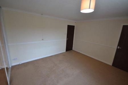 4 bedroom Property to let in Barnstaple Close, Leicester