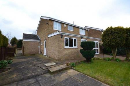 4 bedroom Property to let in Barnstaple Close, Leicester