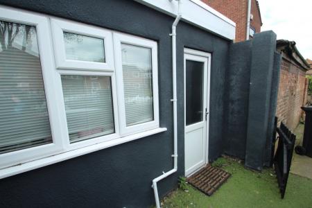 1 bedroom Property to let in Kate Street, Leicester
