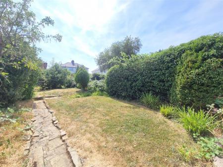 3 bedroom Semi-detached house for sale in Stanfell Road, Leicester