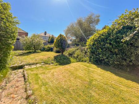 3 bedroom Semi-detached house for sale in Stanfell Road, Leicester