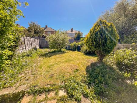3 bedroom Semi-detached house for sale in Stanfell Road, Leicester