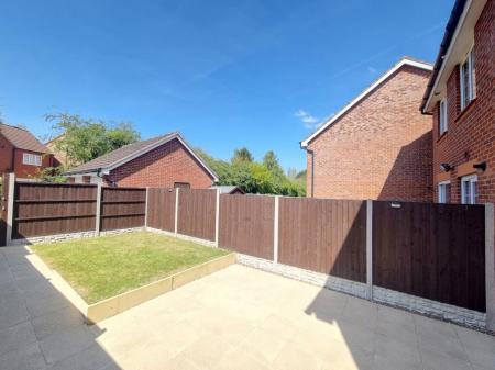 3 bedroom Property to let in Abbey Close, Loughborough