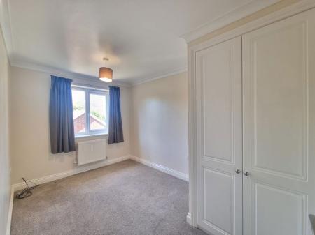 3 bedroom Property to let in Abbey Close, Loughborough