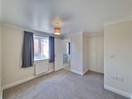 3 bedroom Property to let in Abbey Close, Loughborough