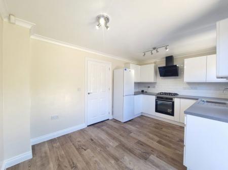 3 bedroom Property to let in Abbey Close, Loughborough
