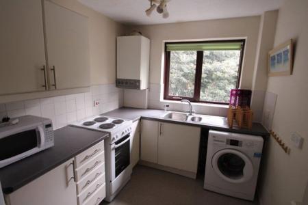 2 bedroom Property to let in Stanley Road, Leicester