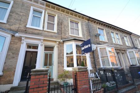 2 bedroom Property to let in West Street, Leicester