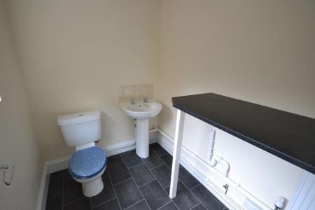 2 bedroom Property to let in Cradock Road, Leicester