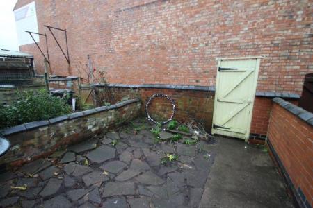 3 bedroom Property to let in St Leonards Road, Leicester