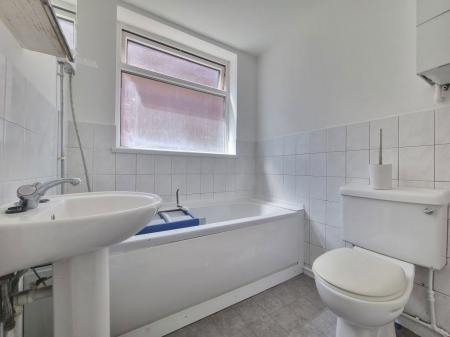 3 bedroom Property to let in St Leonards Road, Leicester