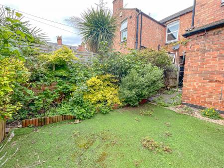 2 bedroom Terraced House for sale in Bulwer Road, Leicester
