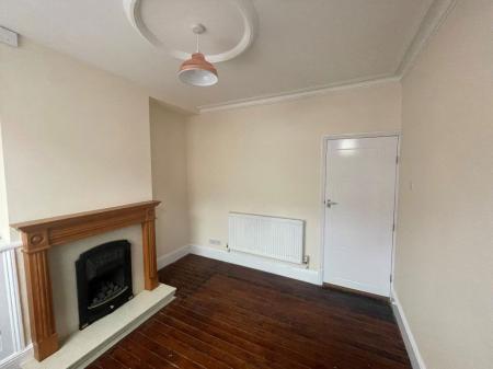 2 bedroom Property to let in Avenue Road Extension, Leicester