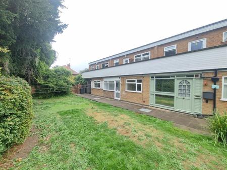 1 bedroom Flat for sale in Elmfield Ave, Stoneygate LE2 1RD