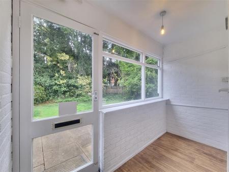 1 bedroom Flat for sale in Elmfield Ave, Stoneygate LE2 1RD
