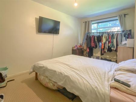 1 bedroom Flat for sale in Stoneygate, Leicester, LE2 1RD